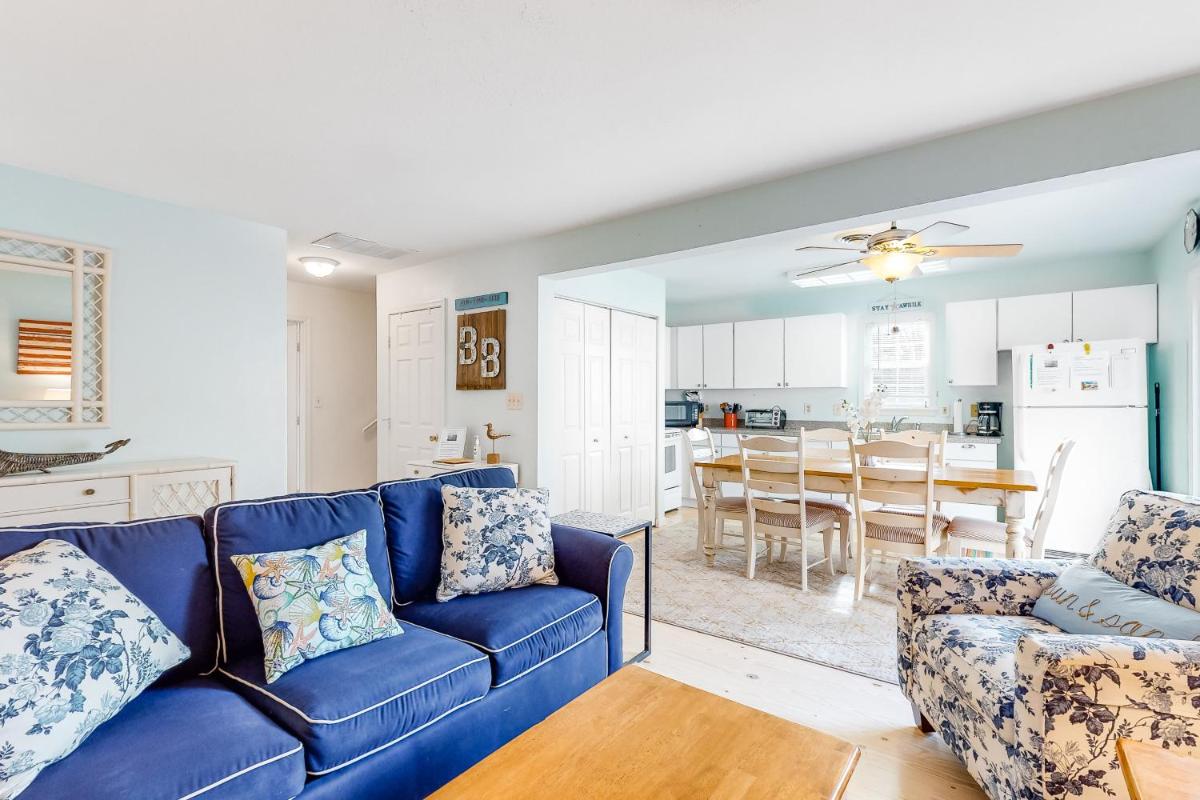 Bahamas Beach Cottages - 602 New Providence - Housity