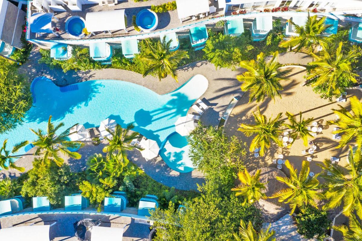 AzulPitaya Beach Front Hotel in Sayulita - Housity