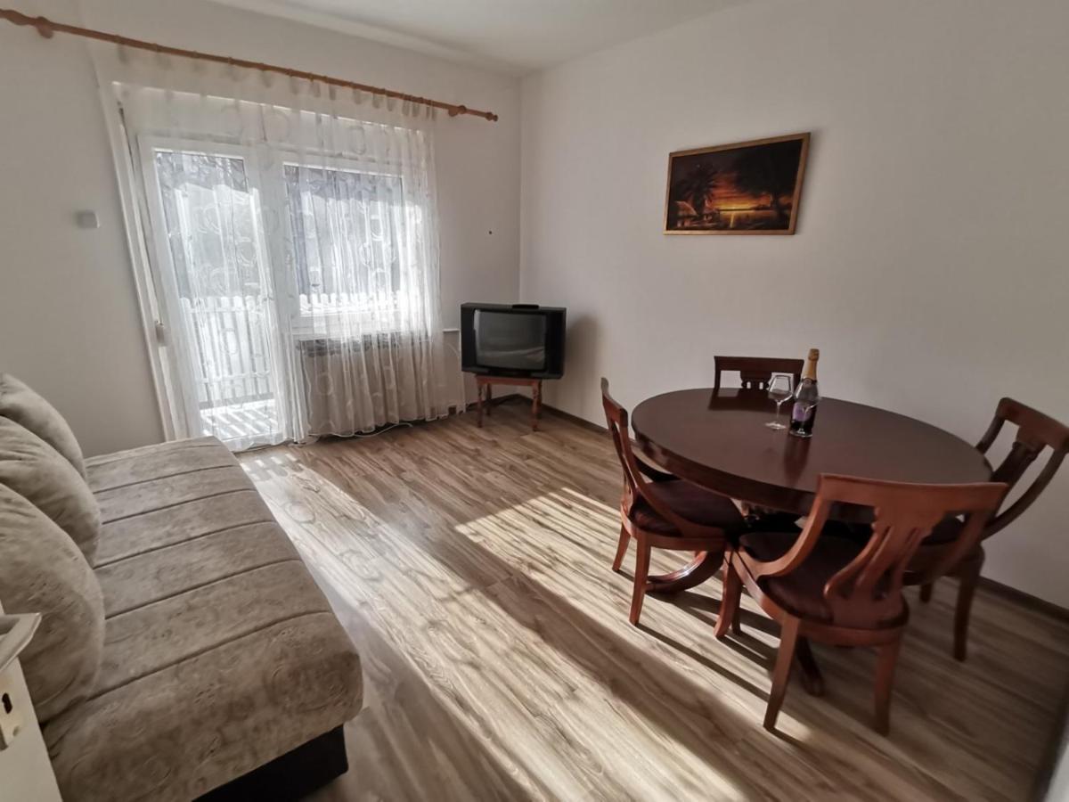 Apartman Viktorija - Housity