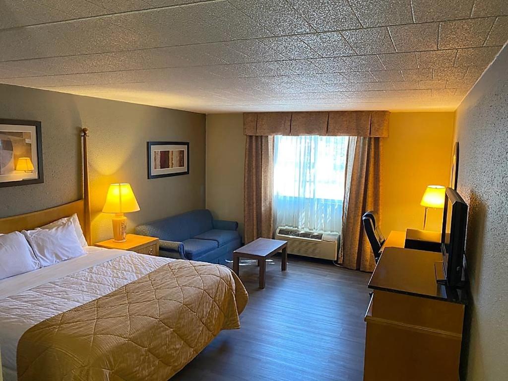 Hotel Veranda DuBois - Housity