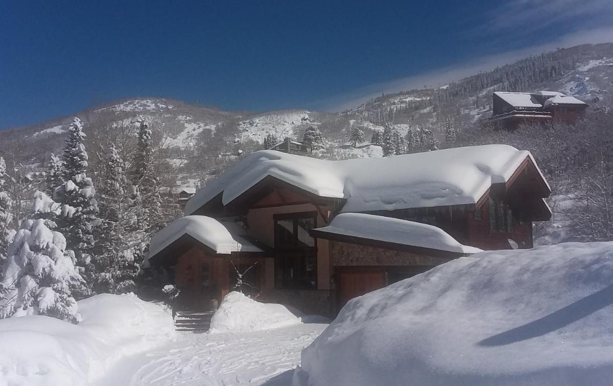 Chalet Val d'Isere - Housity