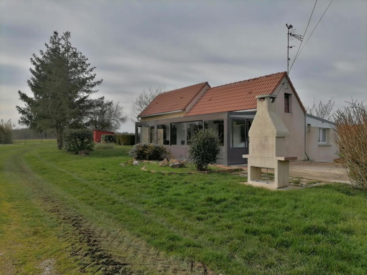 Gîtes aux cœurs des vignes a 10mm du zoo de beauval 3 étoiles - Housity