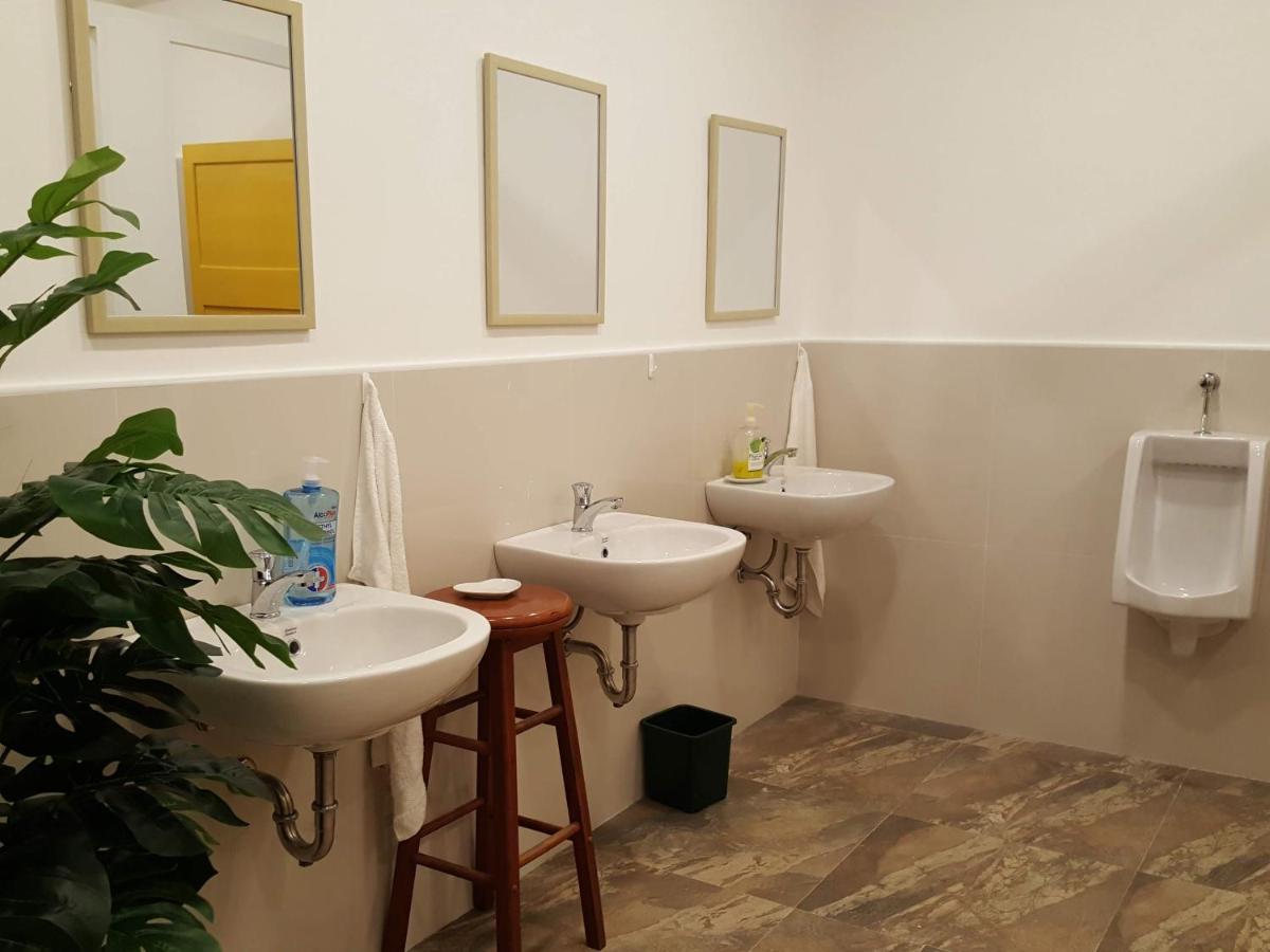 Citadel Alona Inn - Housity