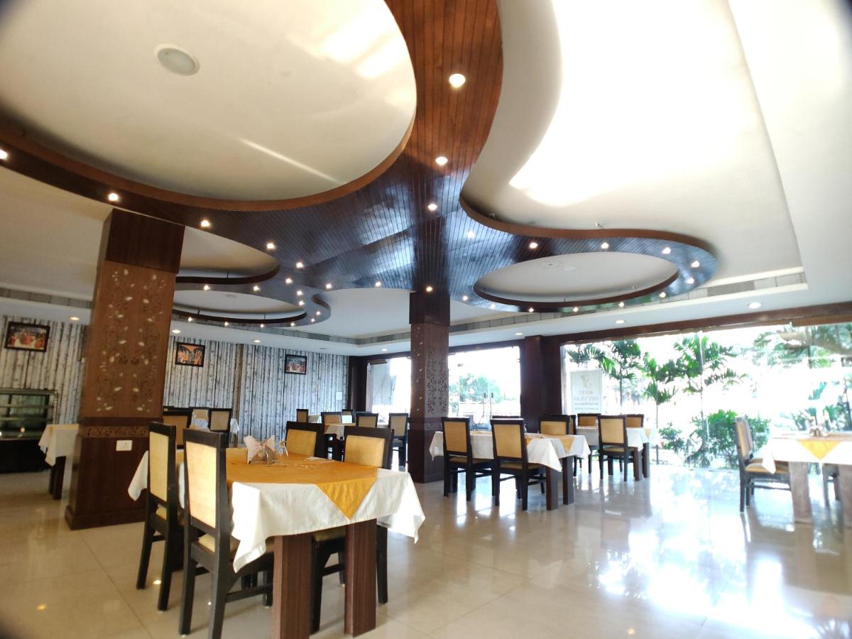 Hotel Shiv Vilas - Housity