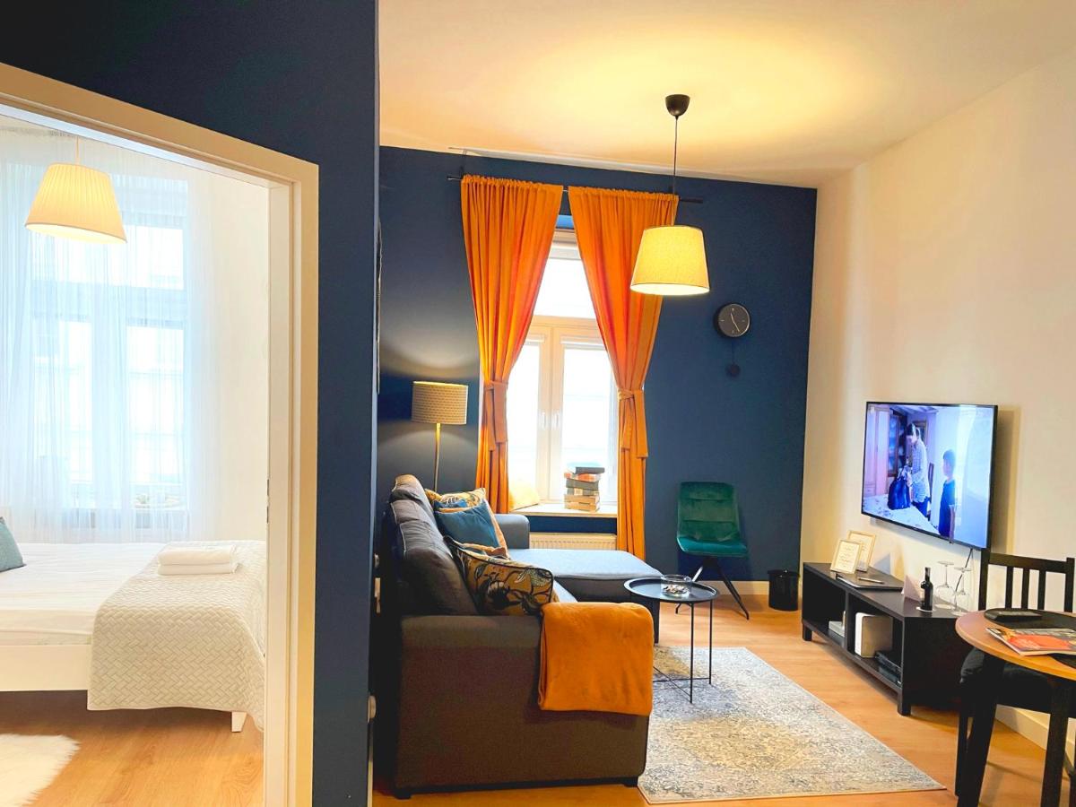 Apartamenty Złota 15 - Rynek Arkady - Housity