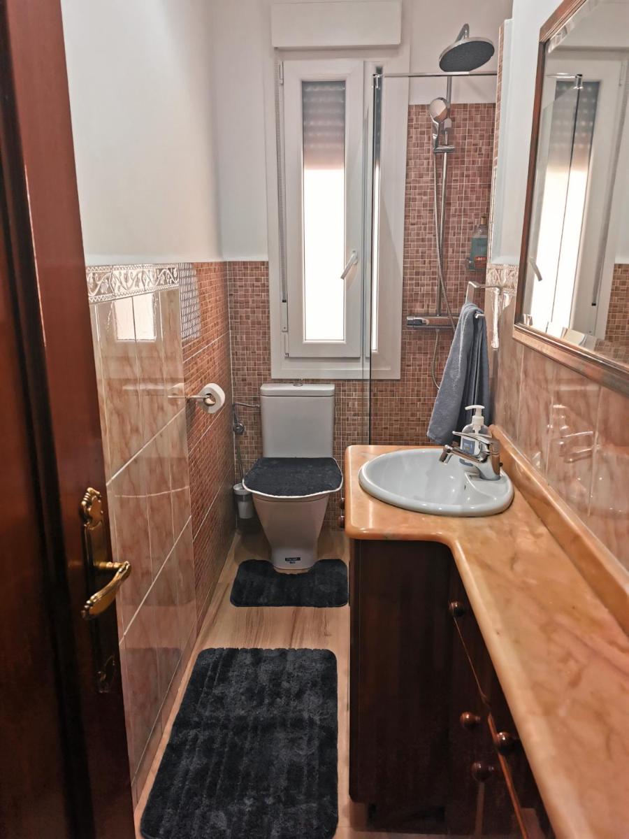 Cómodo apartamento para 3 o 4 personas - Housity