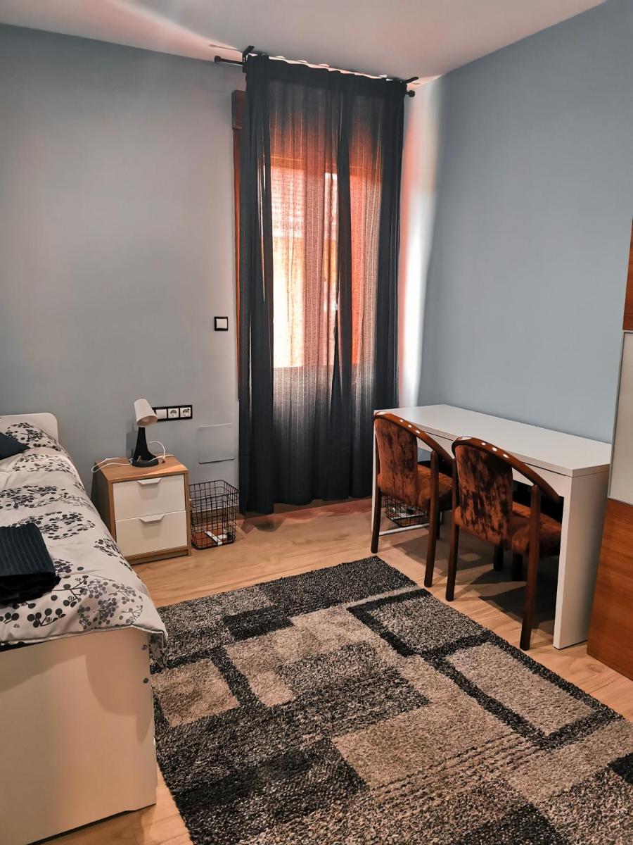 Cómodo apartamento para 3 o 4 personas - Housity