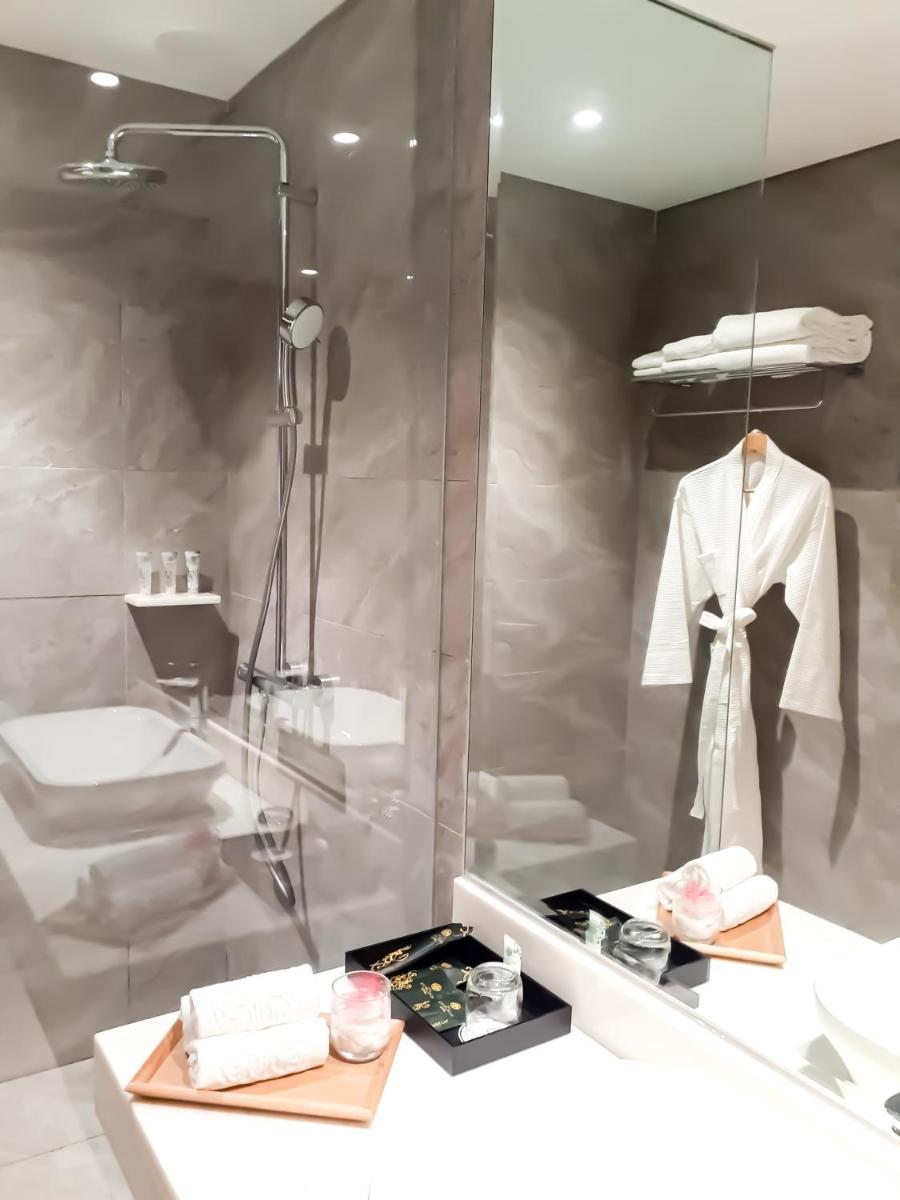 The Excelsior Hotel Las Piñas - Hizvo