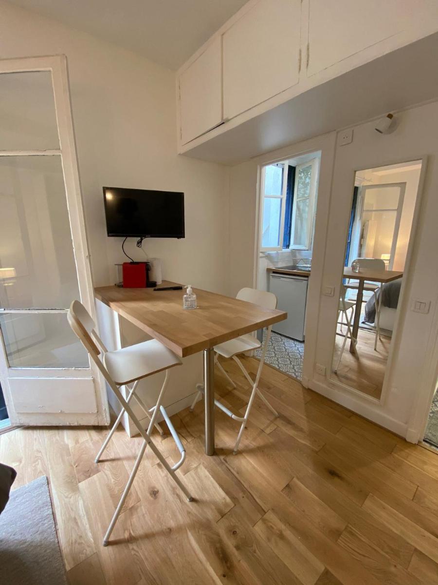 Alerte bien rare ! Studio avec terrasse - Housity