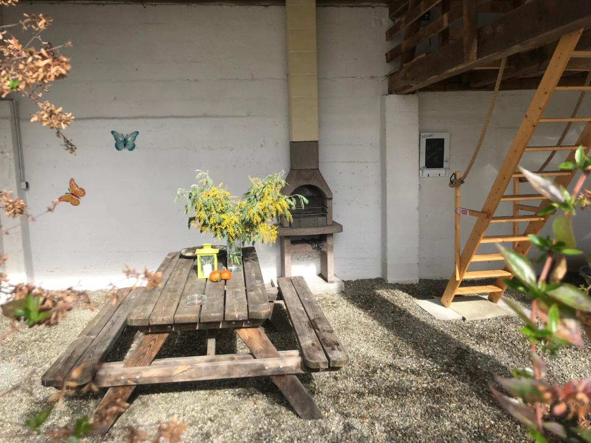 Gîte, jacuzzi & vin au grenier de Madiran - Housity