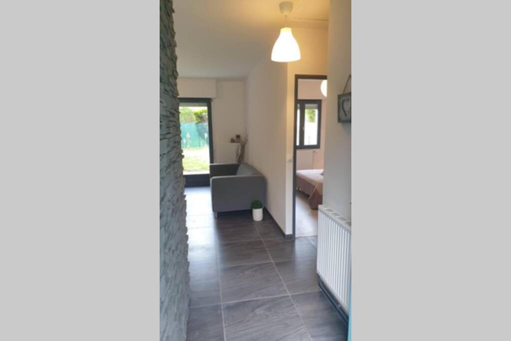 Maison de plain pied avec jardin - Housity