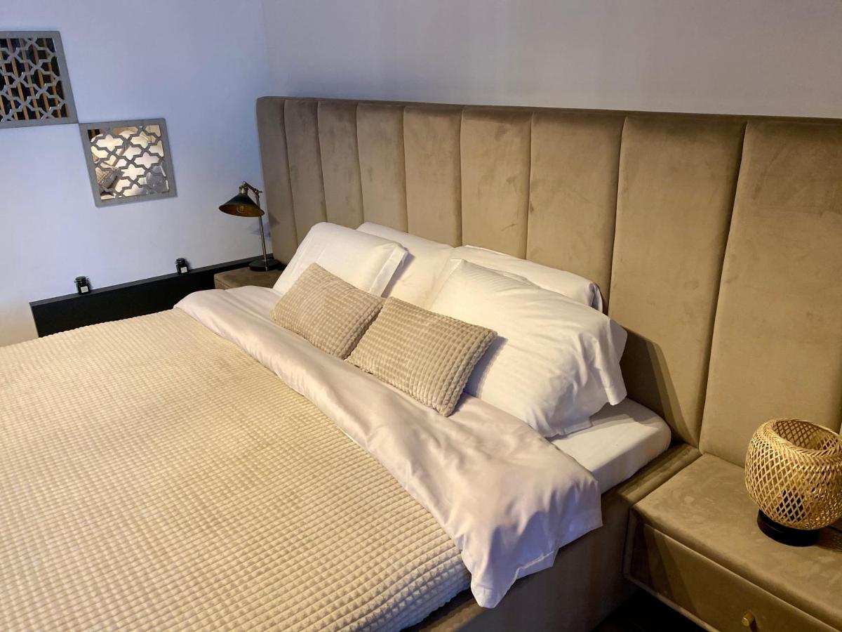 Zabeel Studio - Housity