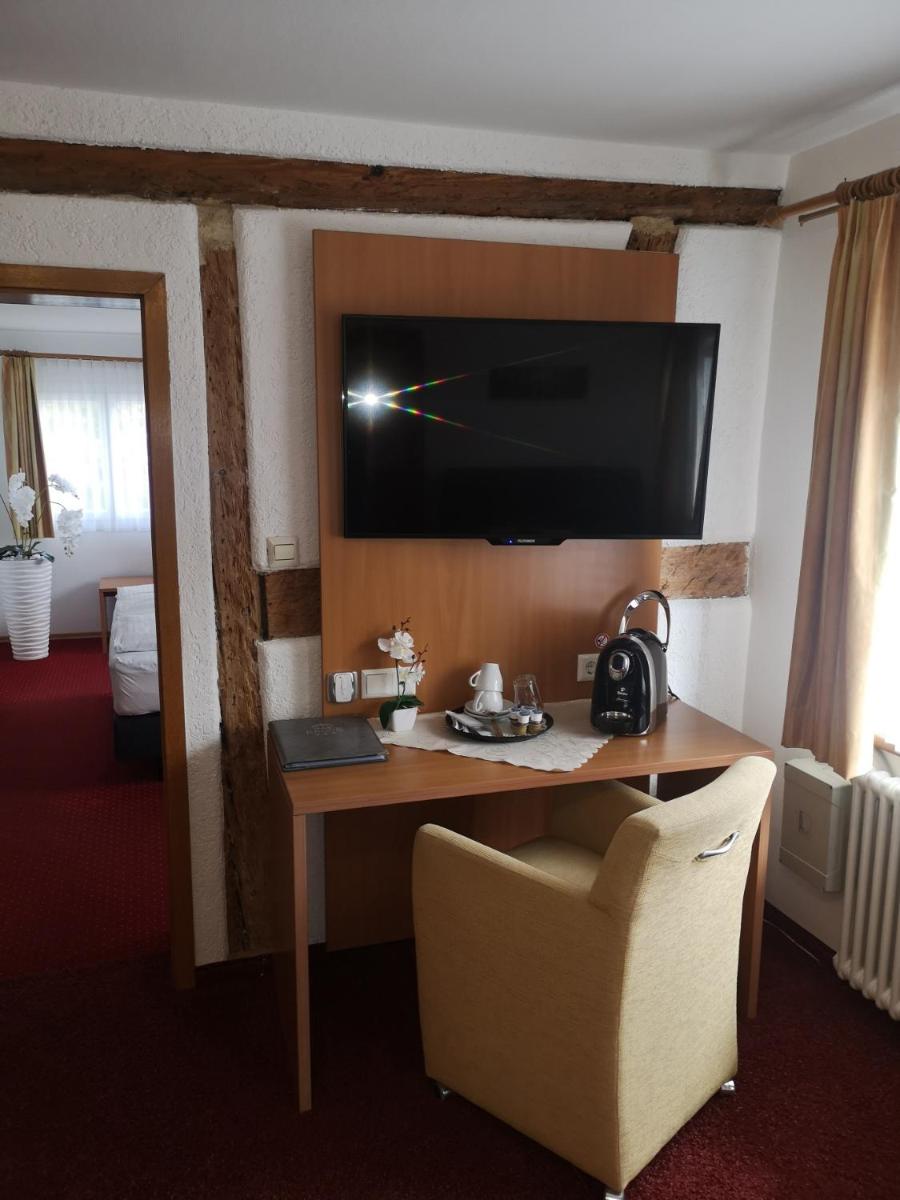 Bodenseehotel Krone & Gästehaus - Housity