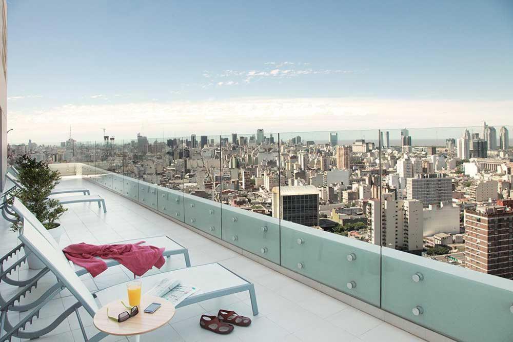Quartier San Telmo Luxury Pool Gym & Spa USD blue - Housity
