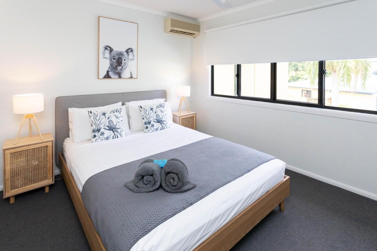 Paradise Palms CLOSE TO BEACH, WIFI, 2 BEDROOMS - Housity