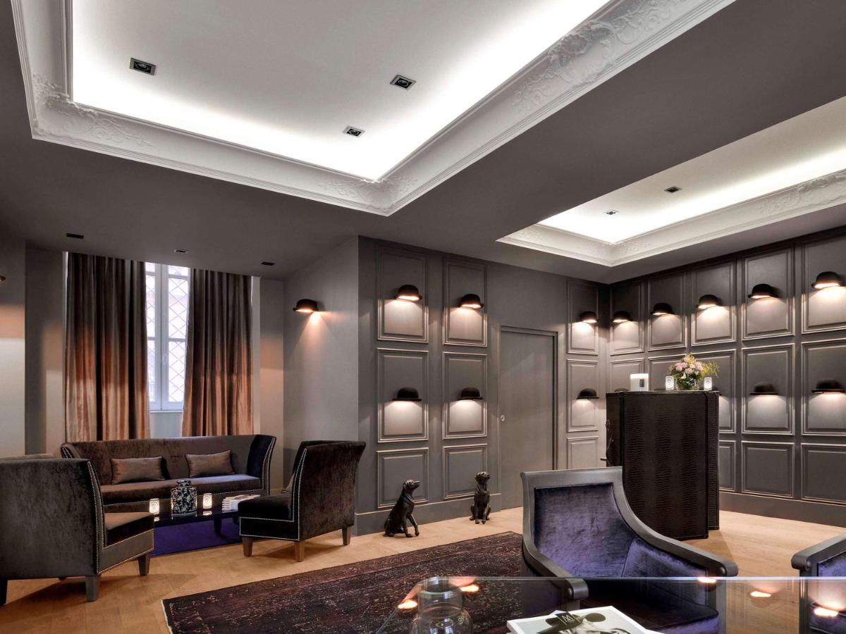 Coin salon dans l'établissement La Cour des Consuls Hotel & Spa Toulouse - MGallery Collection