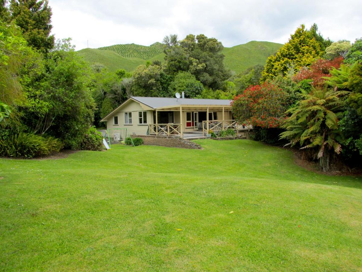Lake Rotoehu Accommodation - Lake Rotoehu Home - Housity