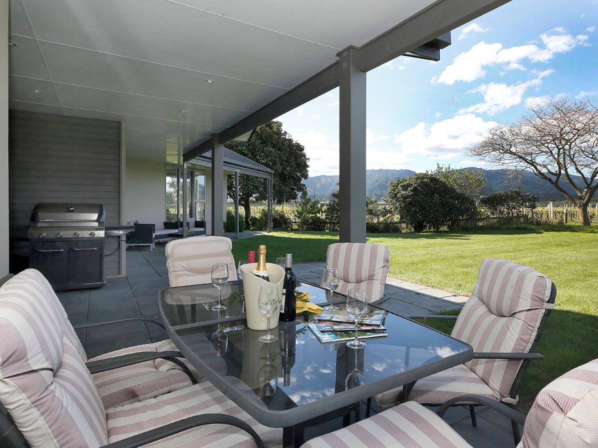 Marlborough Magic - Rapaura Holiday Home - Housity