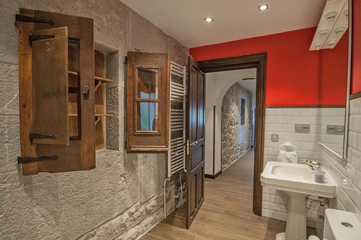 Charming house in Baráibar with mountain view - Housity