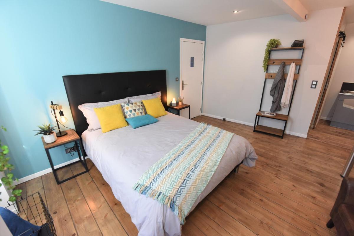 Studio 86 - Climatisation & proche centre-ville- 2 personnes - BnB Epernay - Housity