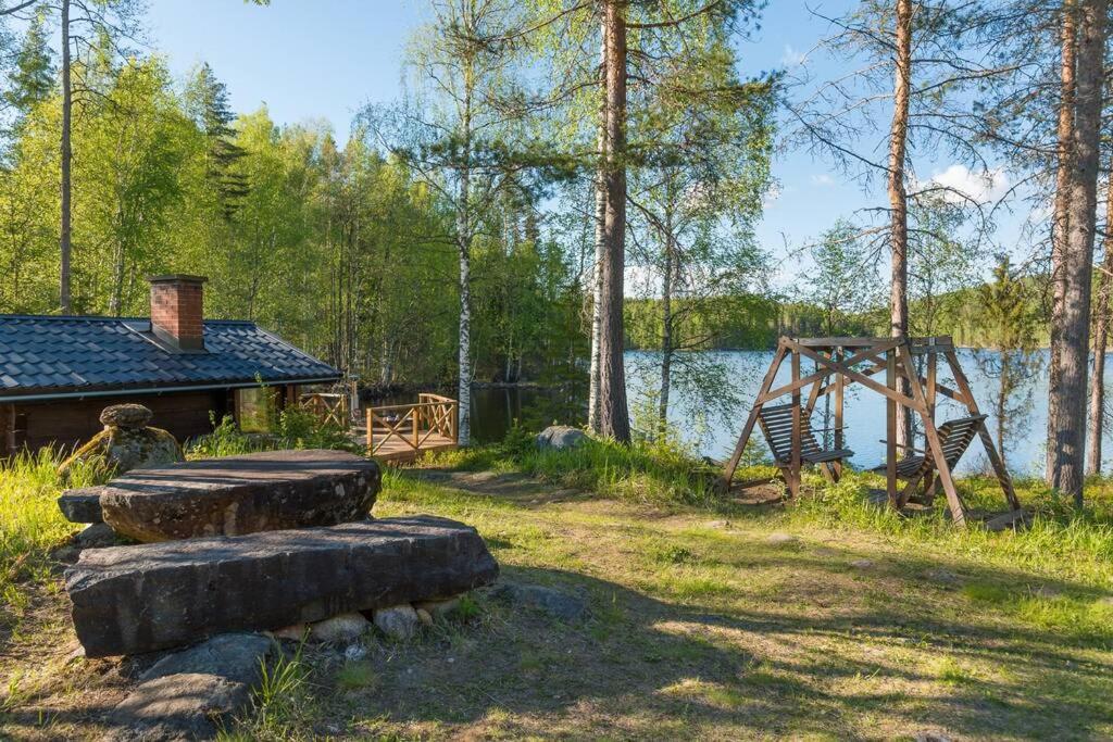 Vuorijärvi cottage - Housity