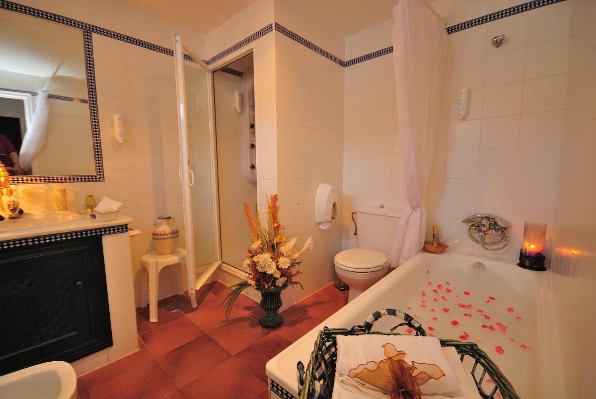 Hacienda El Santiscal - Housity