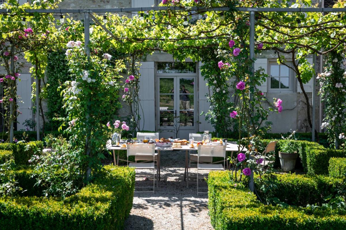 Maison Le Sèpe - Vignoble Bio et Maison d'hôtes - Housity