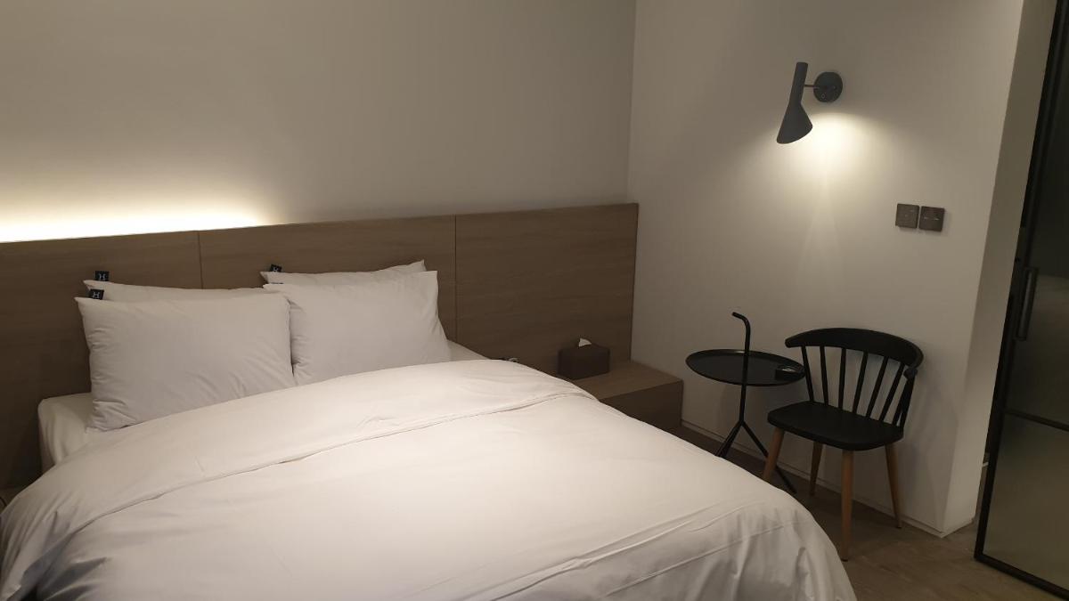 H hotel Gasan - Housity
