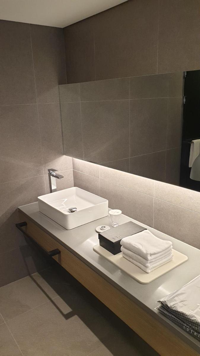 H hotel Gasan - Housity