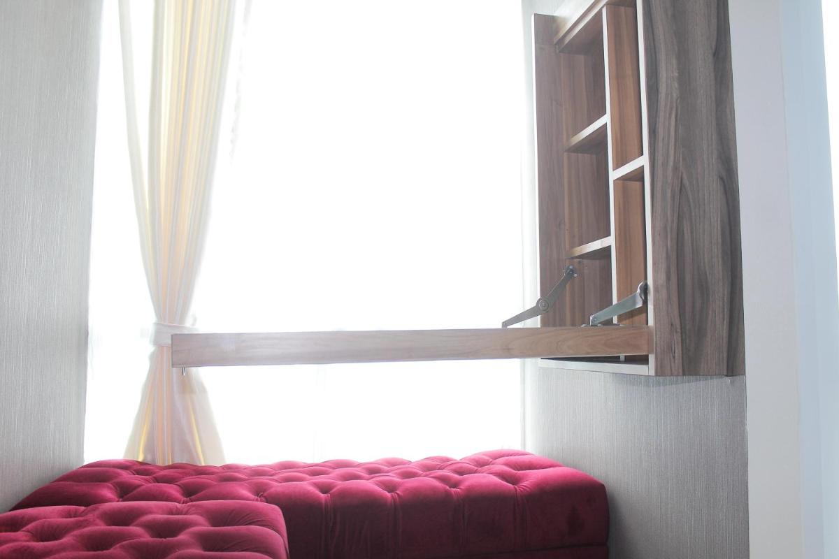 Comfort Studio Apartment at B Residence By Travelio - Housity