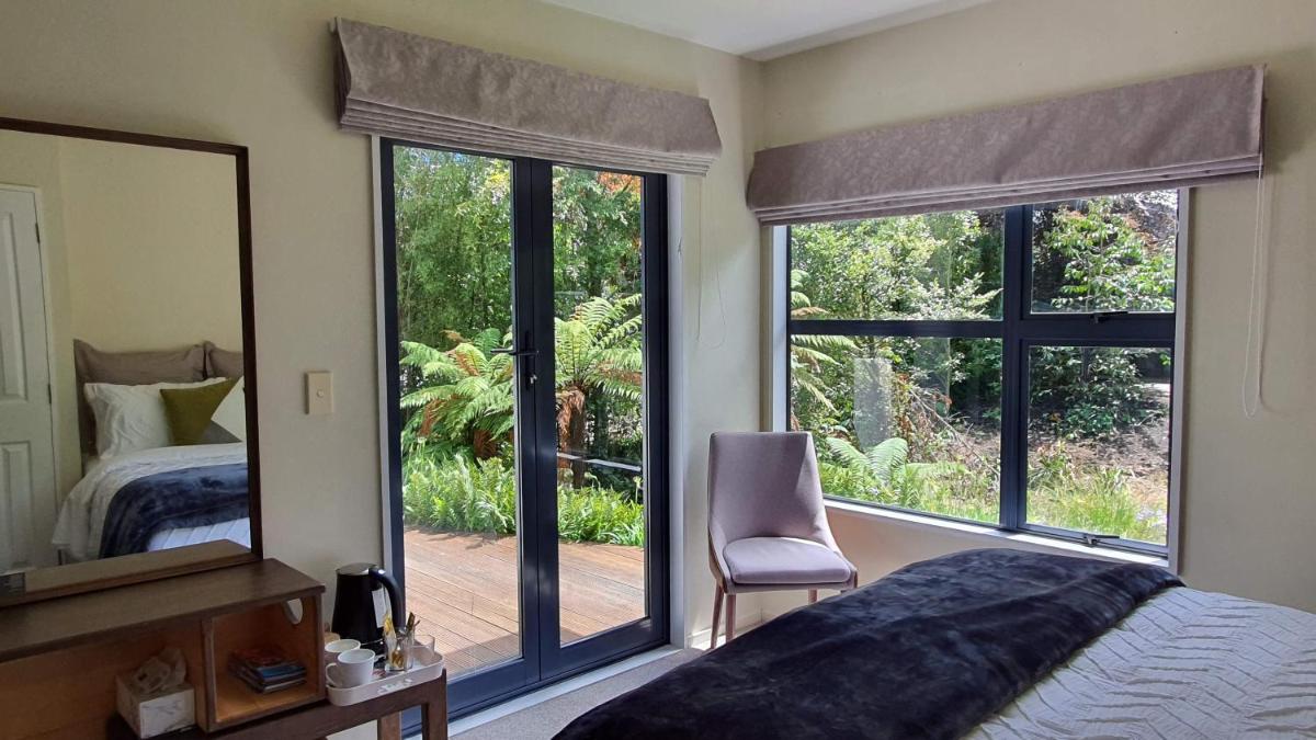 Christchurch Airport House - Housity