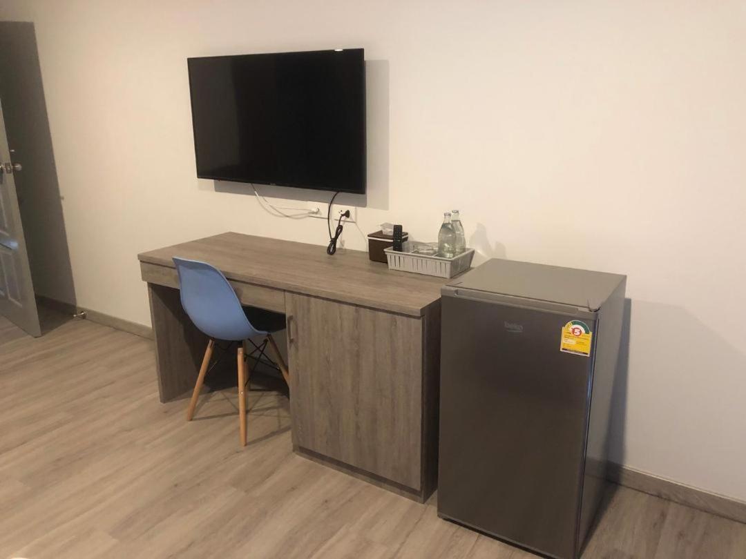 Neo Hotel - Housity