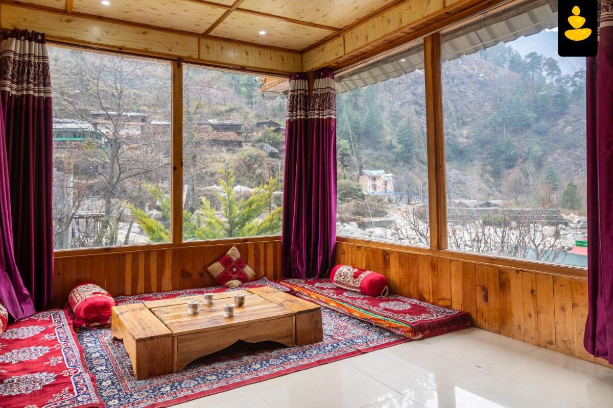 LivingStone Village Stay Tirthan Valley - Housity