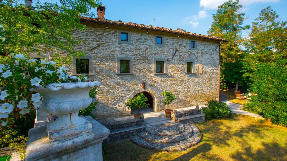 Suitetrails - PIEVE DEL BORGO 6&2, Emma Villas