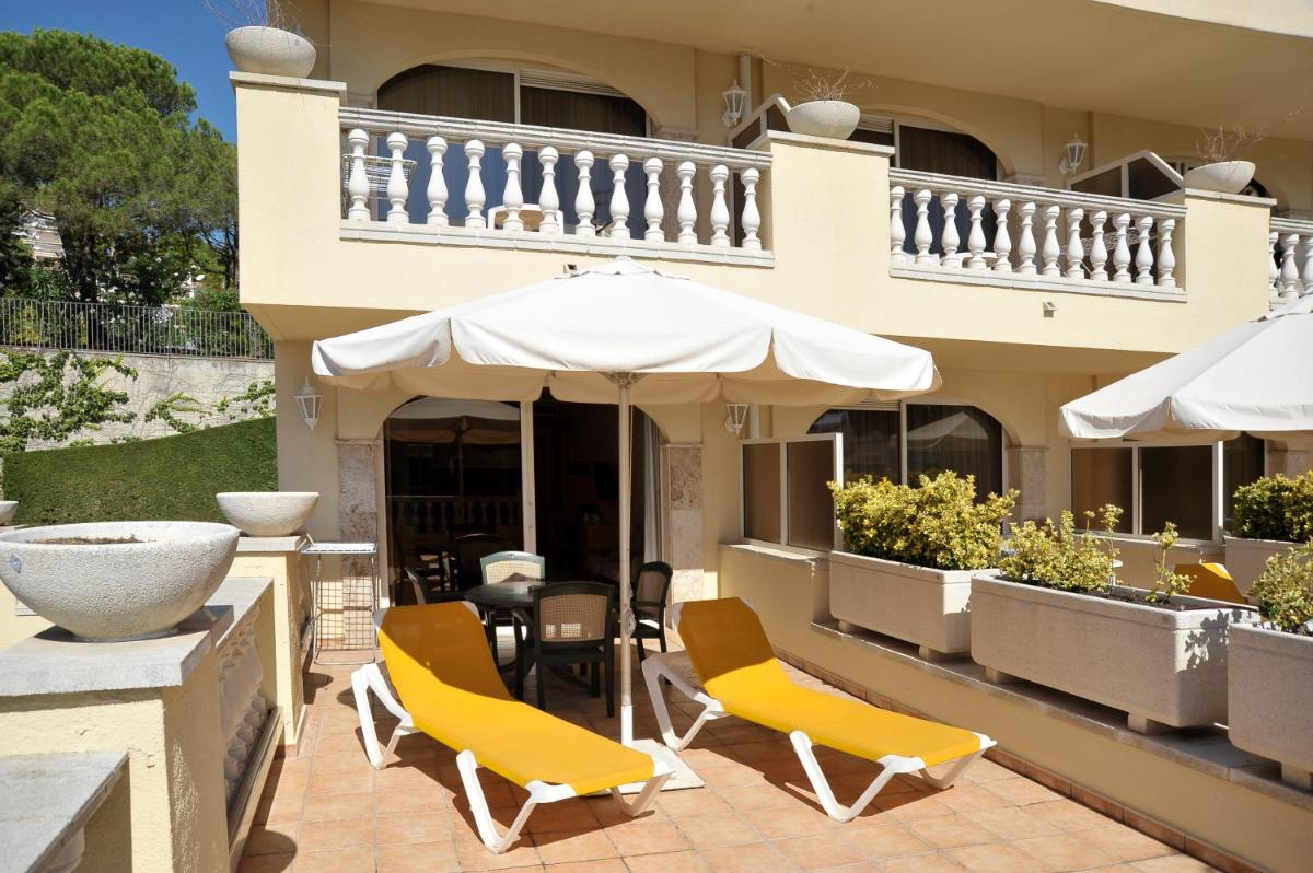 Un balcón o terraza de Van der Valk Hotel Barcarola