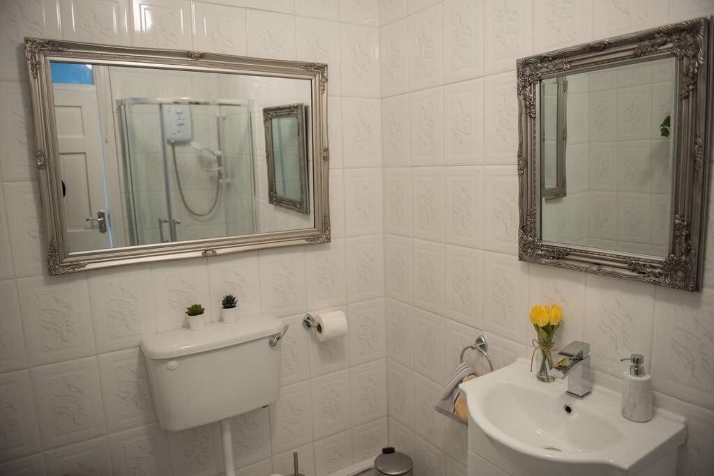 The Chalet town centre - Housity