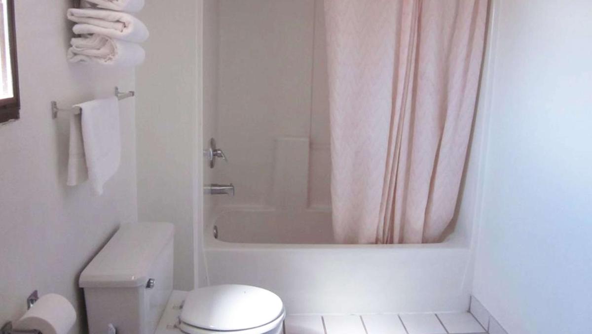 Marianna Inn Panguitch - Housity