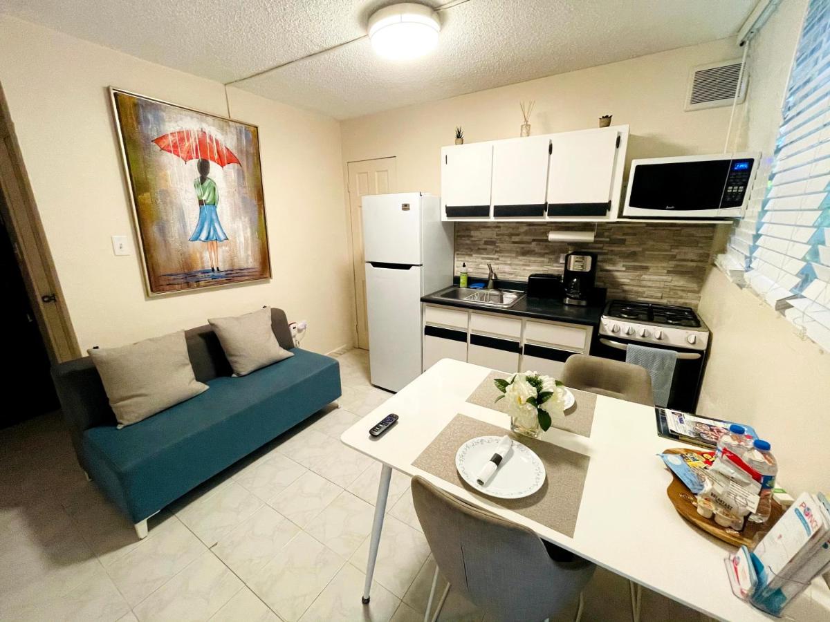 Homey Escape with Patio Access and FREE laundry - Housity