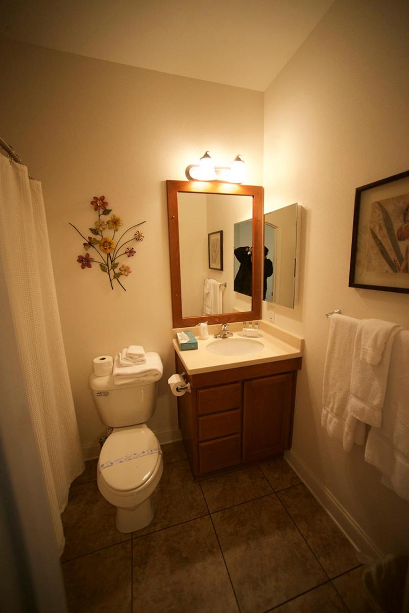 Wonder Valley Ranch Resort - Housity