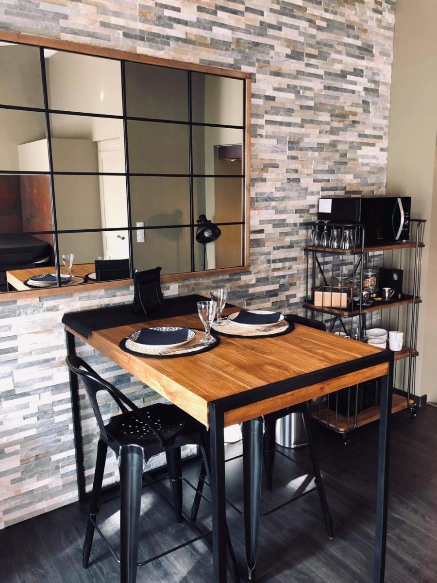 Love and Spa - Housity