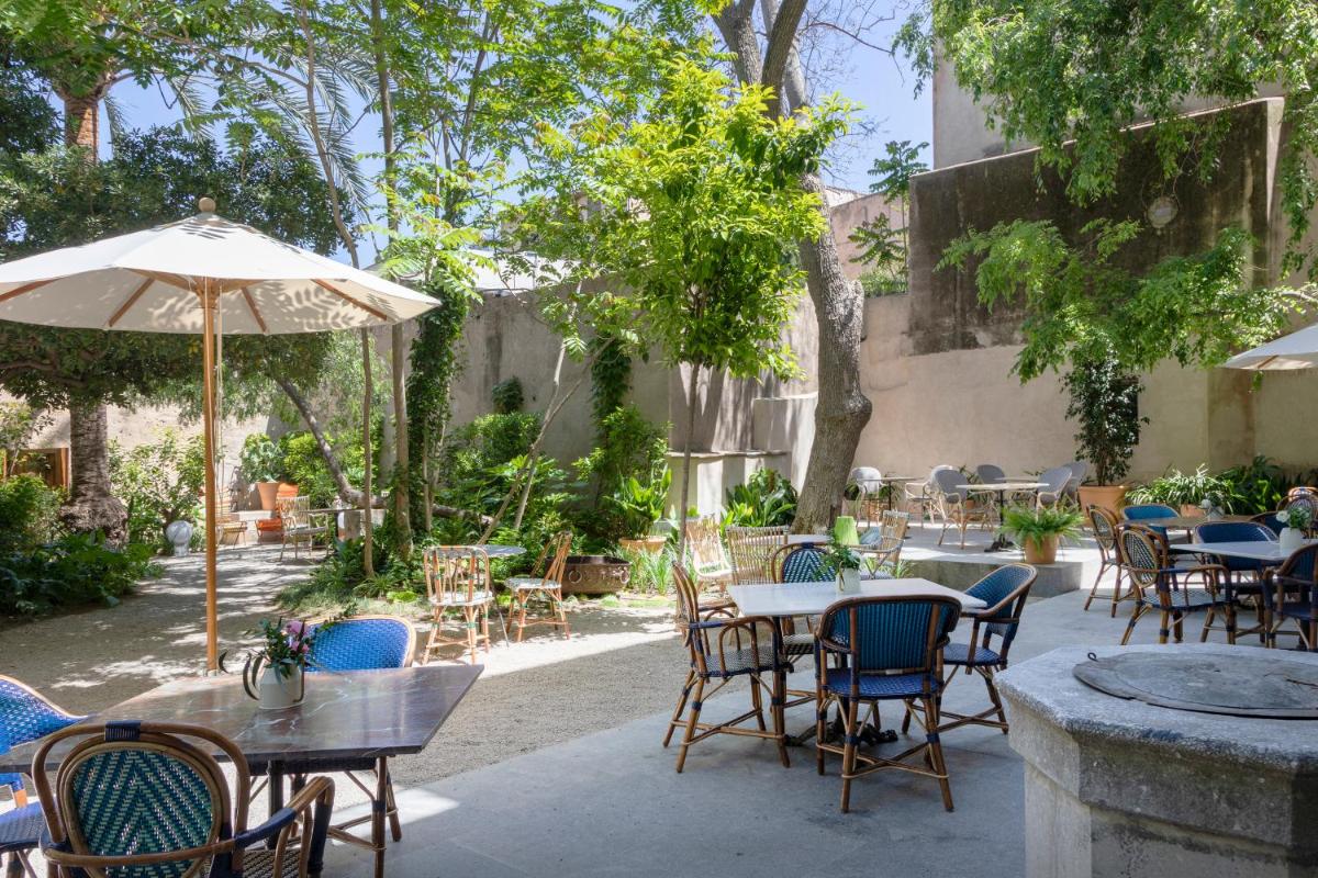Jardín al aire libre en Can Bordoy Grand House Hotel GL Preferred Hotel