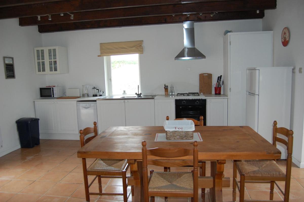 Coet Moru Gites - Rose Cottage - Housity