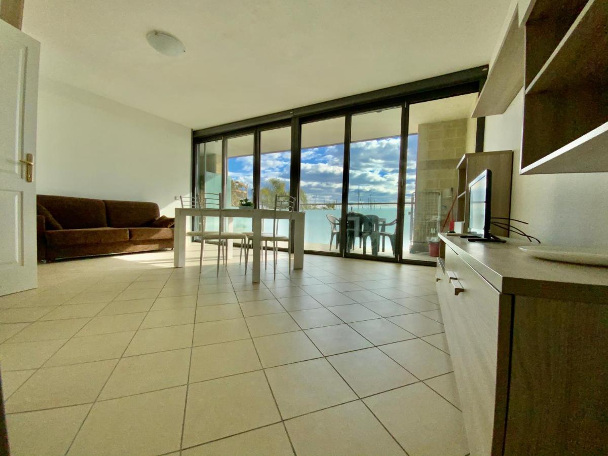 Fondale Bianco - Housity