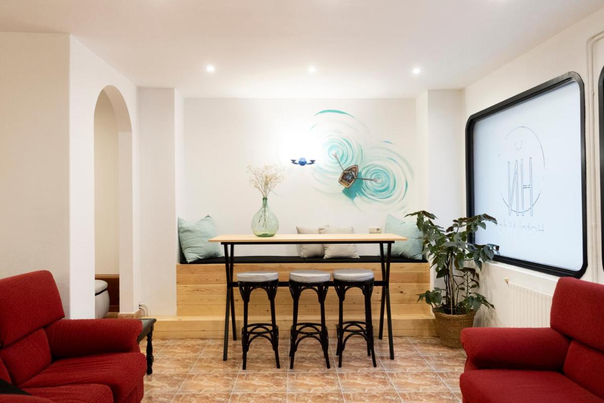 Hotel Nido - Housity