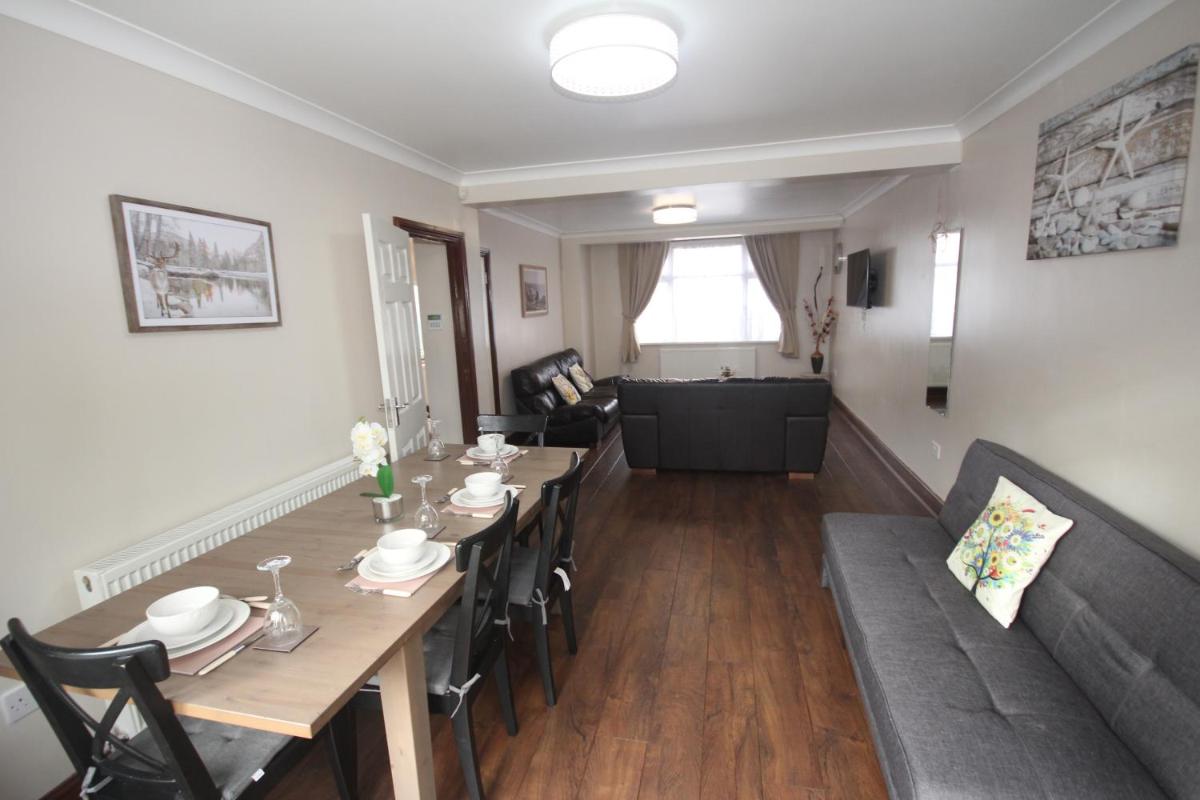 Kenton House - Housity