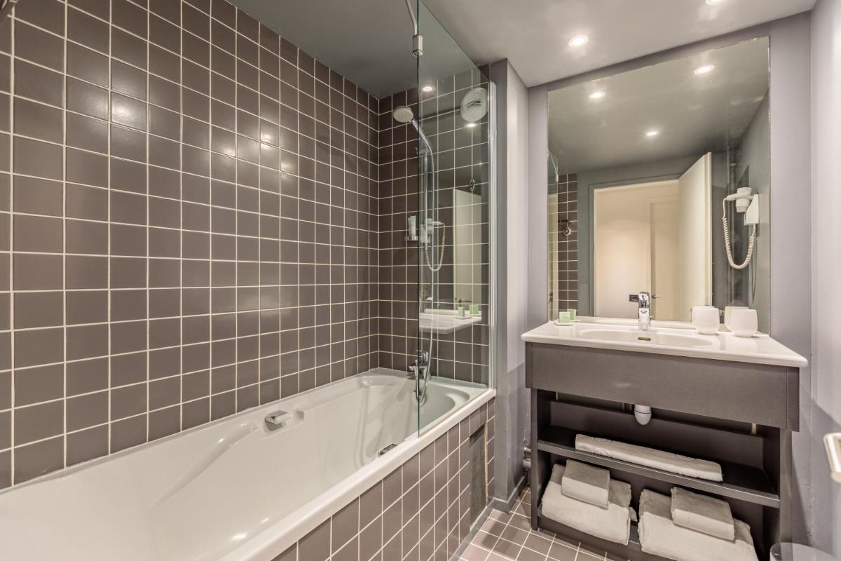 Salle de bains dans l'établissement Totem, Friendly Hotel & Spa
