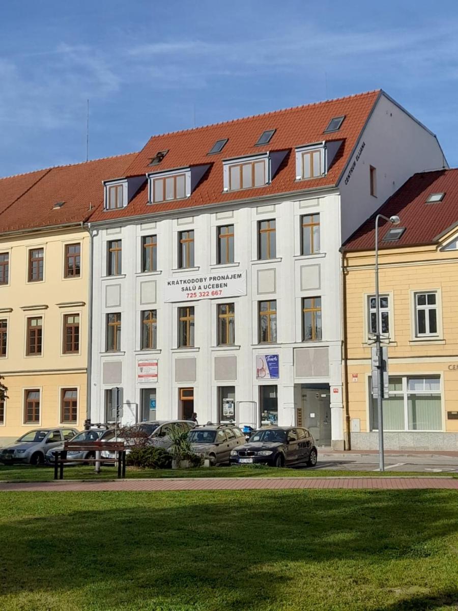Riegrova - Housity