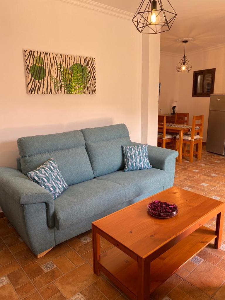 Banana House - Housity