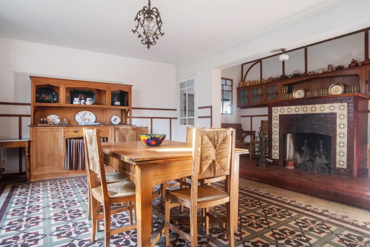 Spacious house with garden in Sardon de Duero - Housity