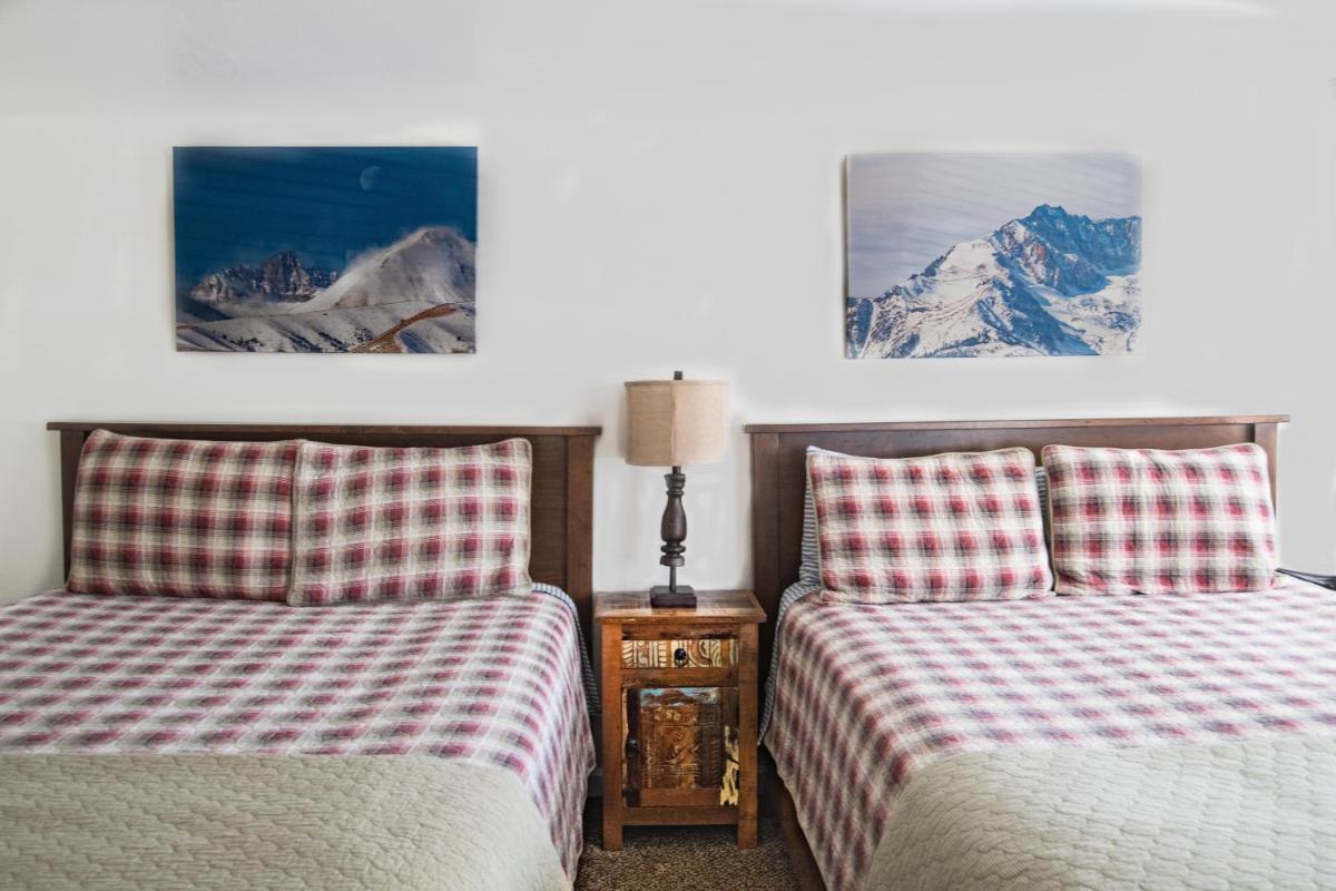 Mt Williamson Motel and Basecamp - Housity
